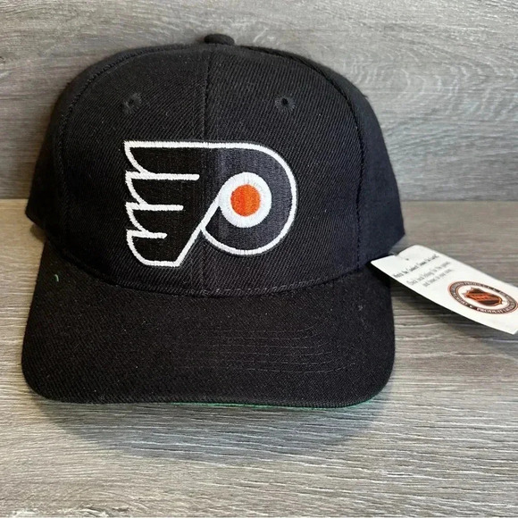 Philadelphia Flyers NHL Snapback Hat NWT Youth Size - Picture 2 of 6